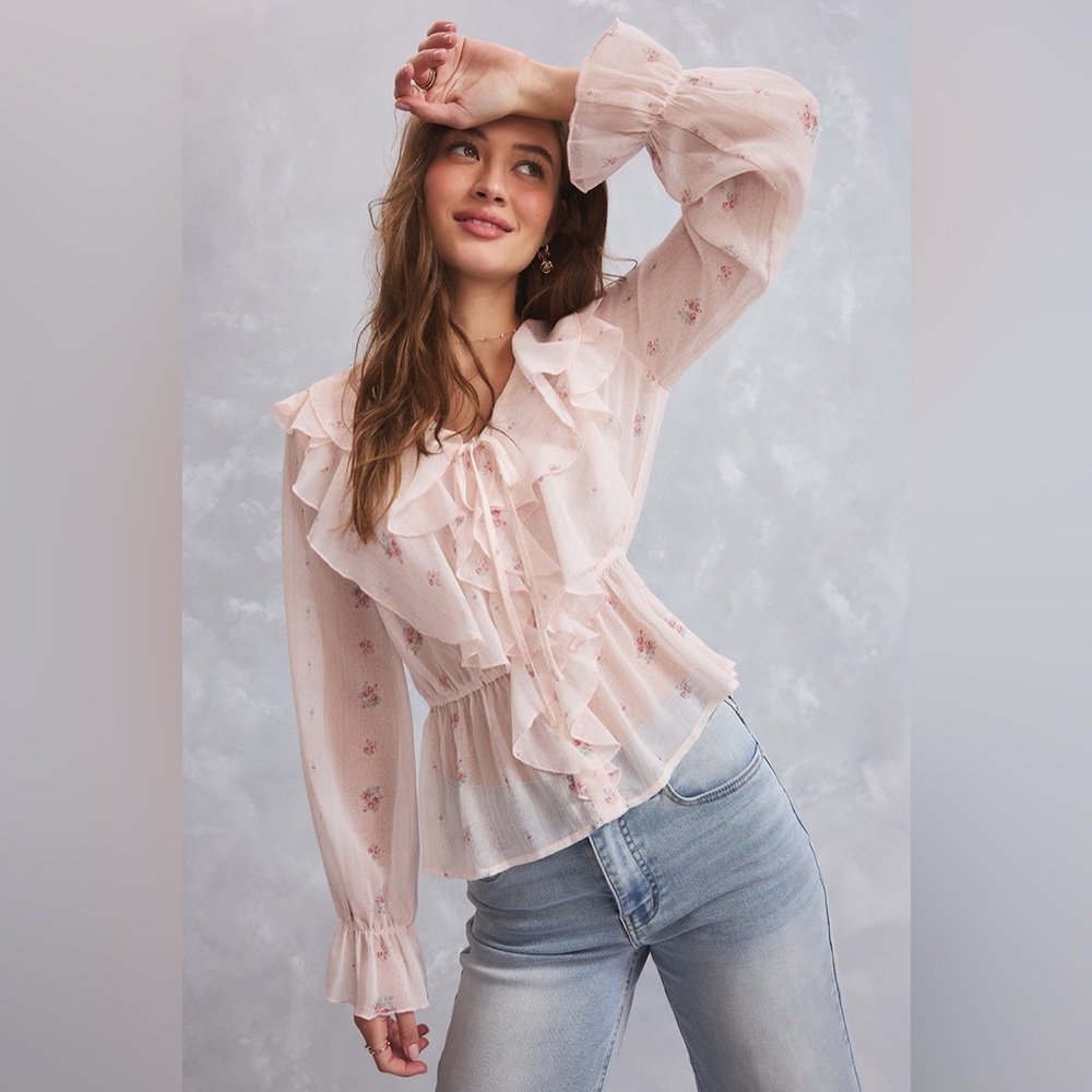 Francesca’s Greta Ruffled Floral Blouse